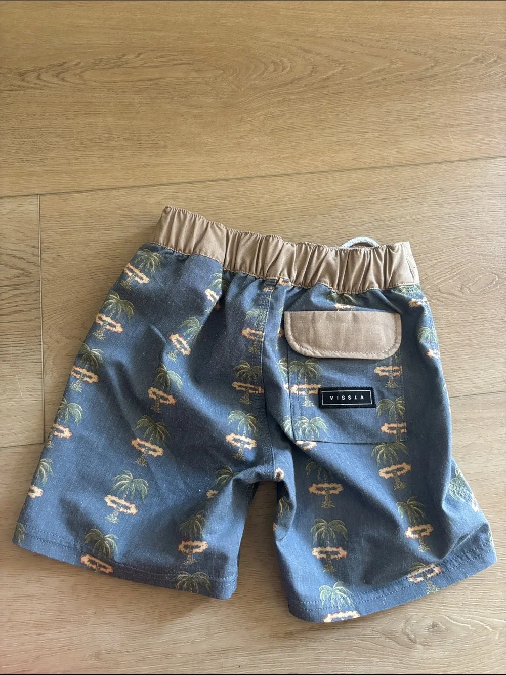 VISSLA Board Shorts Boys Blue Palm-Print Shorts Tan Waistband Elastic back